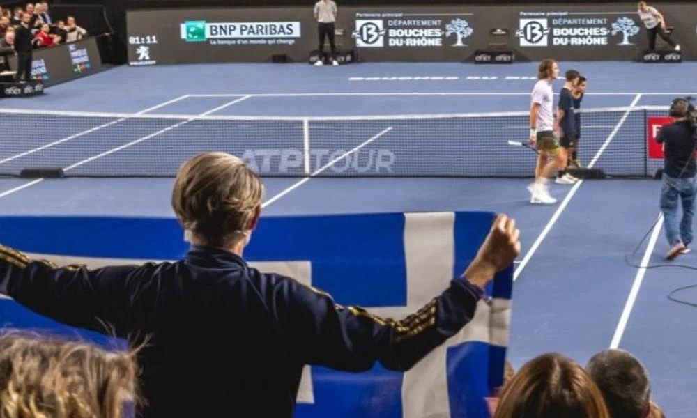 Tσιτσιπάς: Πέρασε στα ημιτελικά της Μασσαλίας και «βλέπει» τίτλο